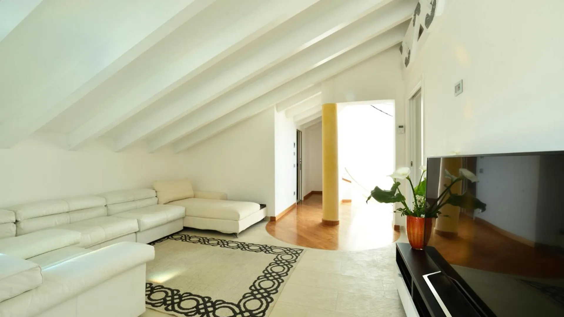 Appartamento In Villa Antonia ライグエーリア イタリア