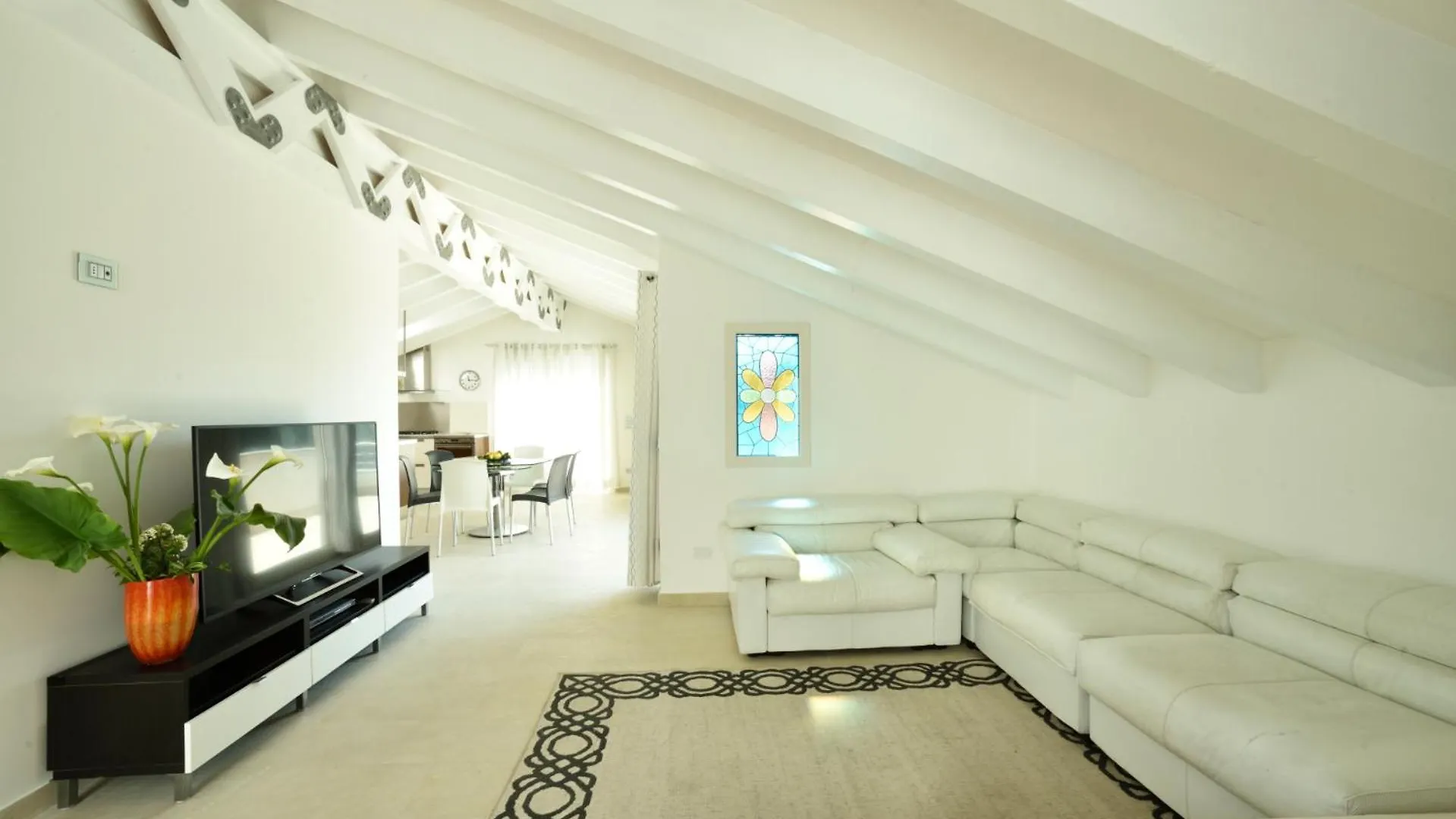 Appartamento In Villa Antonia ライグエーリア 0*,  イタリア