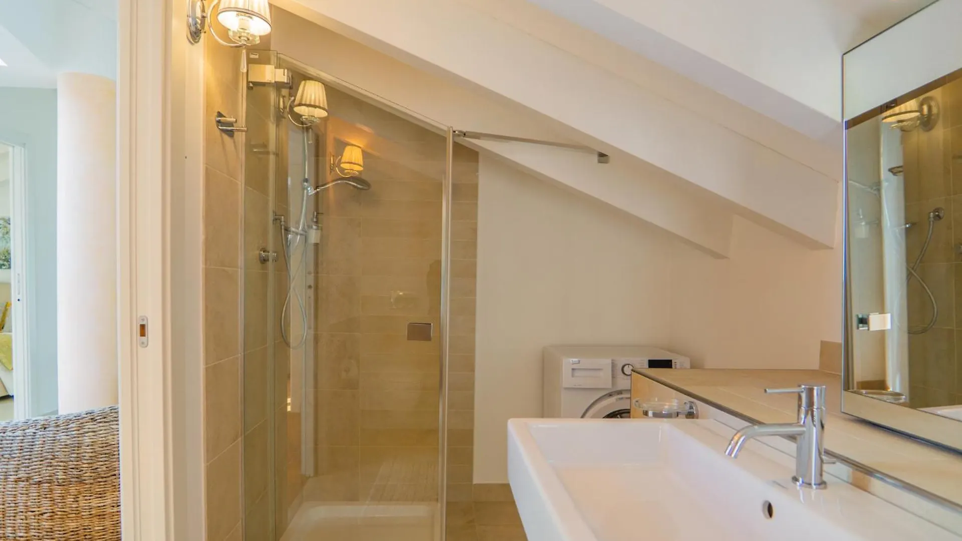 Appartamento In Villa Antonia ライグエーリア